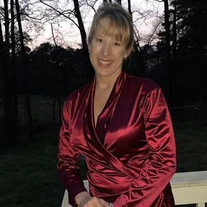 Meet your Posher, Stacy